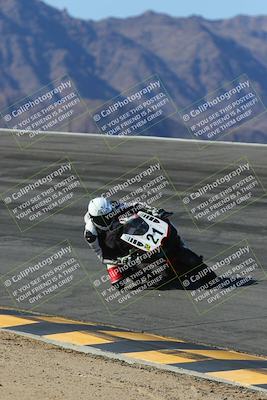 media/Mar-21-2025-CVMA Friday Practice (Fri) [[30cd4fe323]]/3-Racer 2/Session 2 (Bowl)/